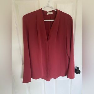 Babaton Power blouse